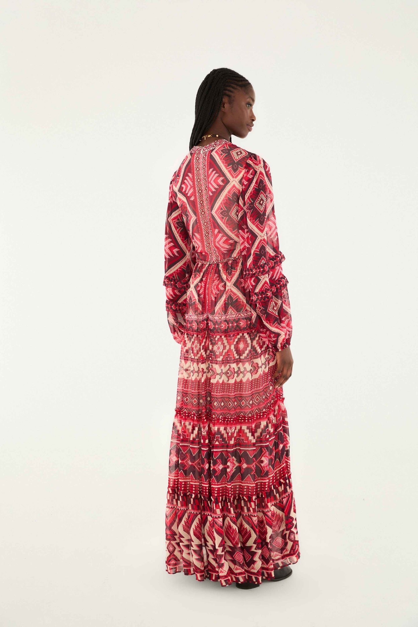FARM Rio Red Graphic Ainika Belted Tiered Maxi Dress | FARM Rio