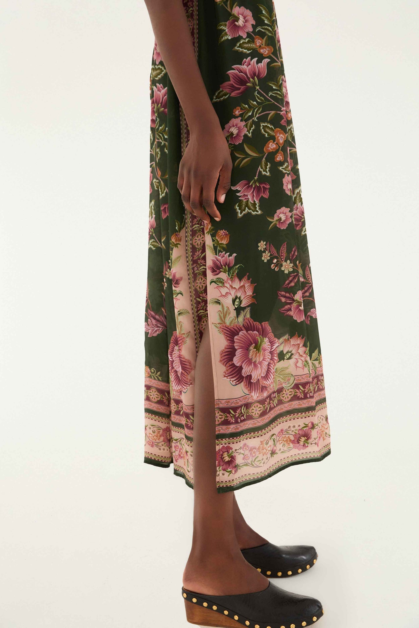 FARM Rio Green Flowering Garden Tree Sleveeless Midi Dress | FARM Rio