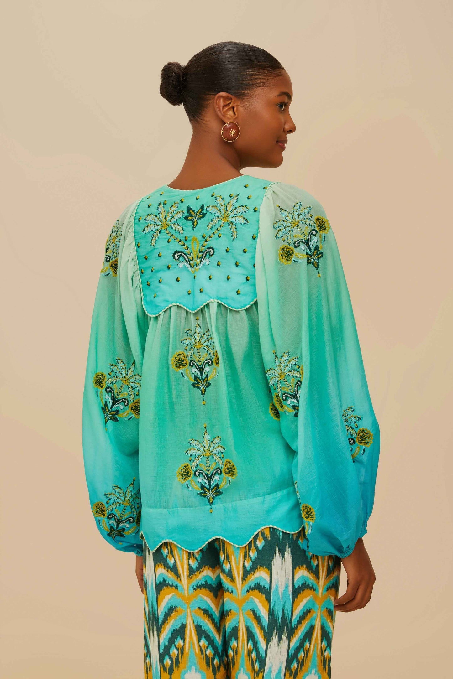 FARM Rio Turquoise Palm Tree Tapestry Blue Wavy Yoke Blouse