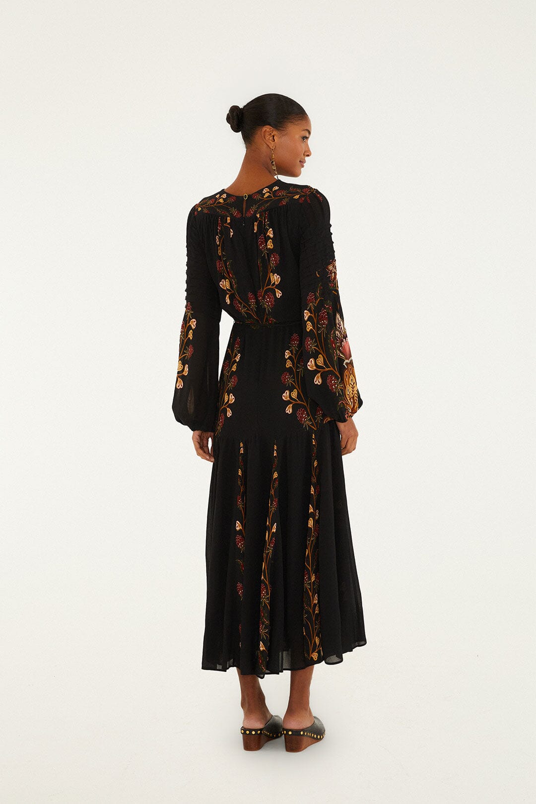 FARM Rio Black Berry Garden Long Sleeve Pleated Maxi Dress | FARM Rio