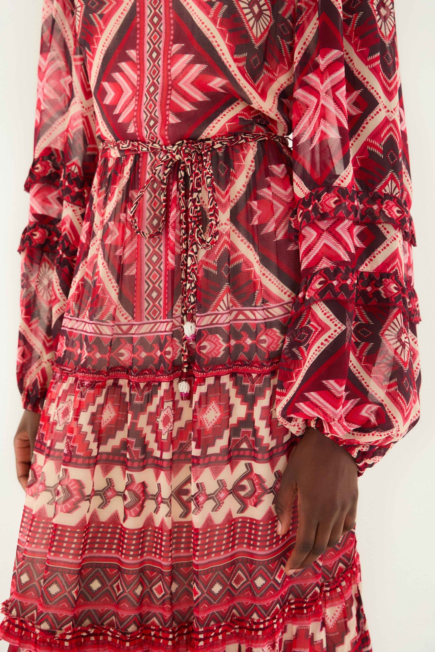 FARM Rio Red Graphic Ainika Belted Tiered Maxi Dress | FARM Rio