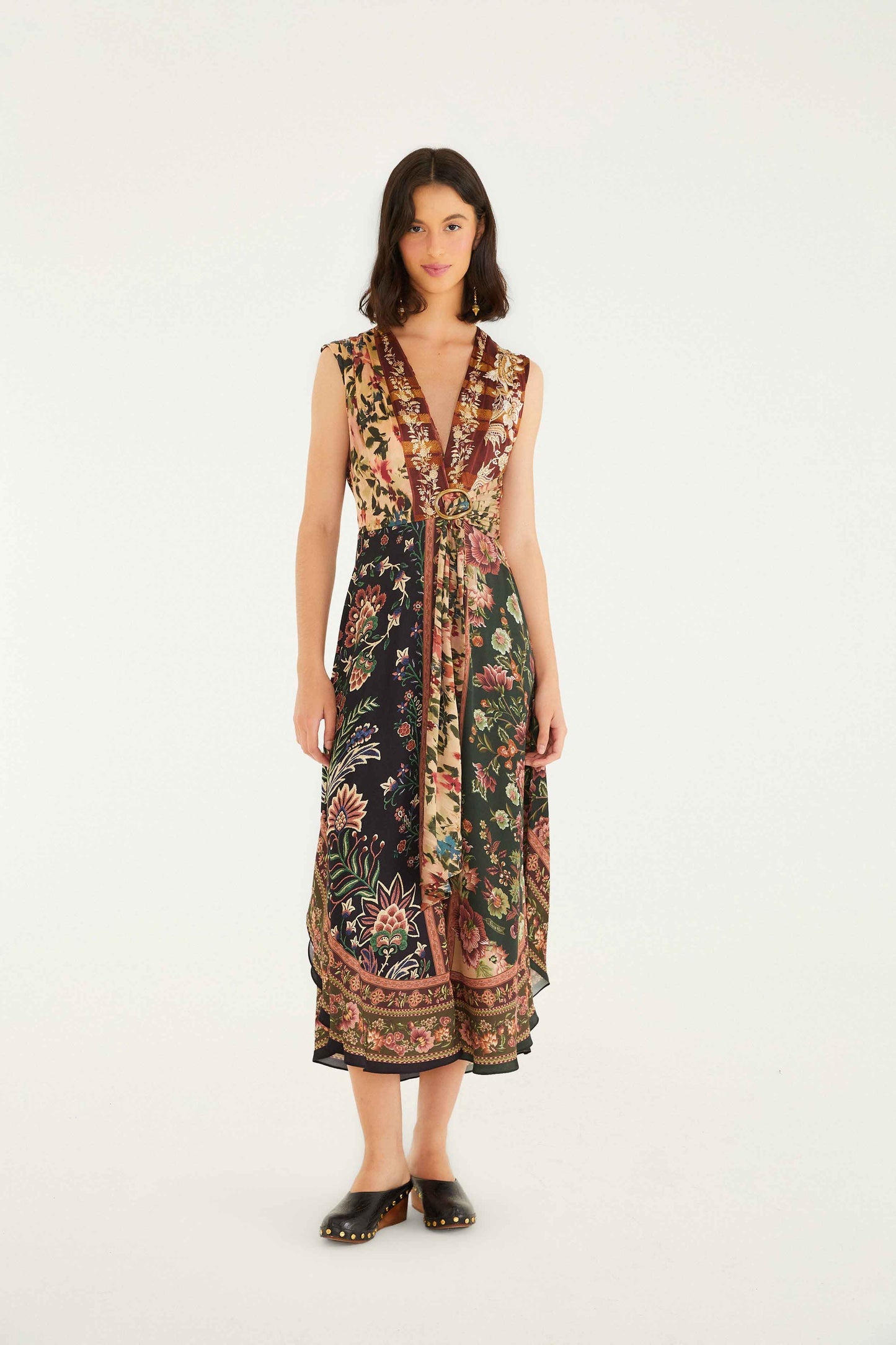 FARM Rio Mixed Winter Garden Lenzing™ Ecovero™ Viscose Sleeveless Maxi Dress | FARM Rio