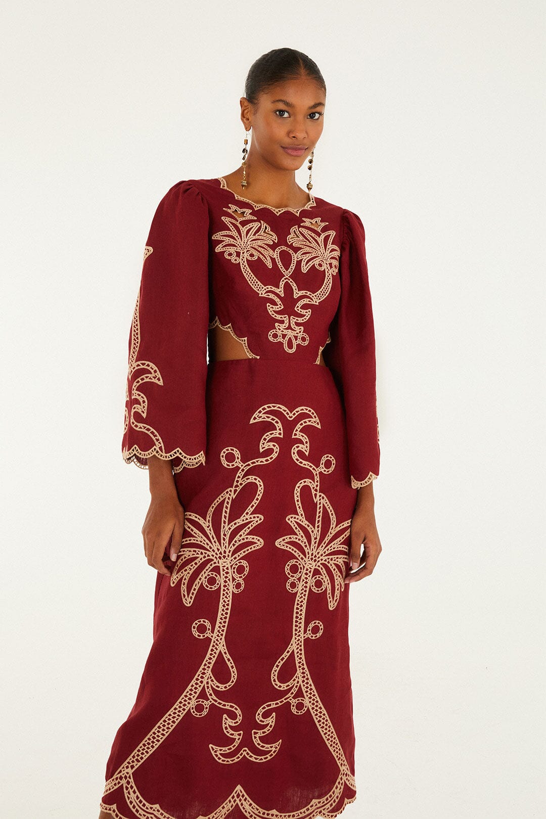 FARM Rio Red Artisanal Cut-Out Embroidered Euroflax� Premium Linen Maxi Dress | FARM Rio