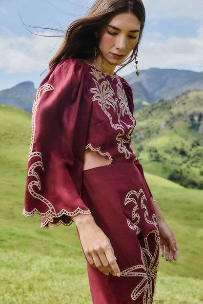 FARM Rio Red Artisanal Cut-Out Embroidered Euroflax� Premium Linen Maxi Dress | FARM Rio