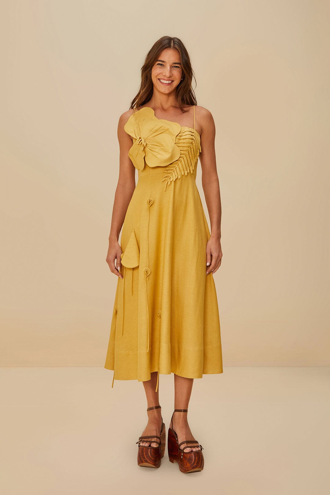 FARM Rio Sand Garden LENZING™ ECOVERO™ Euroflax™ Midi Dress