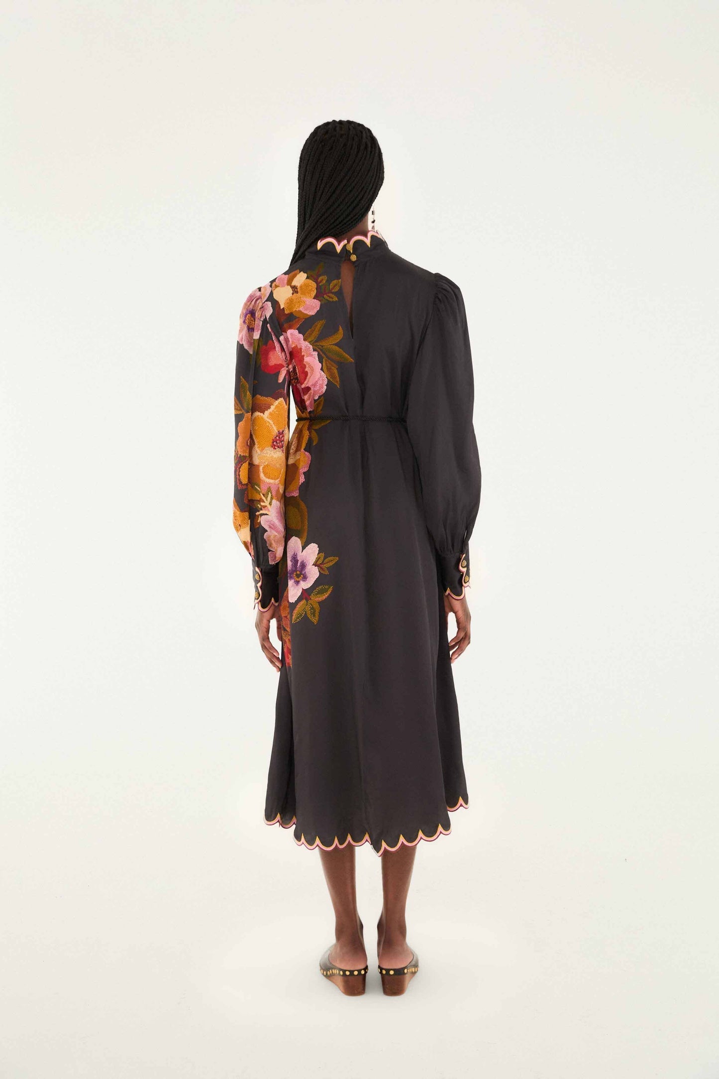 FARM Rio Black Chenille Flowers Lenzing� Ecovero� Viscose Midi Dress | FARM Rio