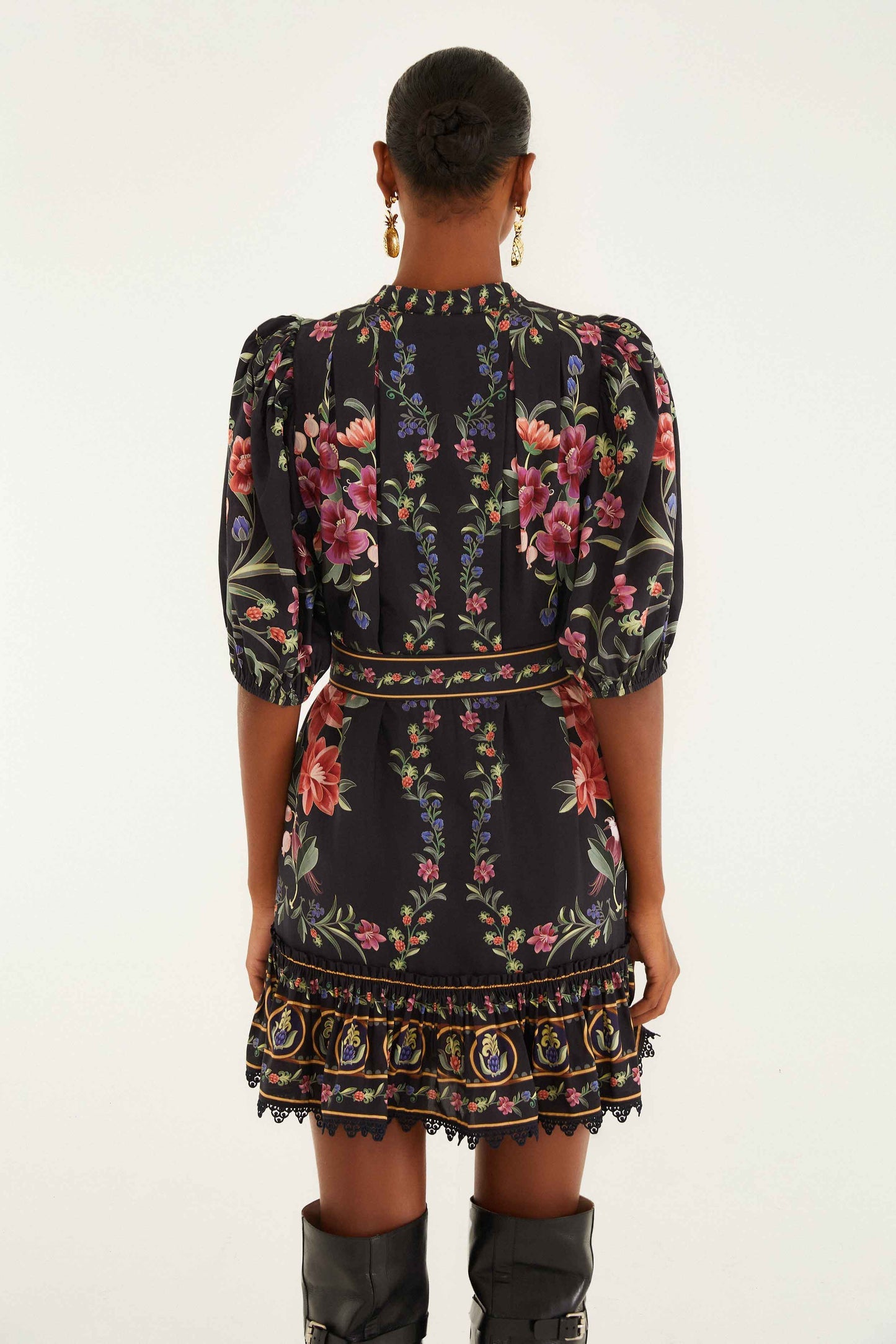 FARM Rio Black Belle Garden Lace Belted Mini Dress | FARM Rio