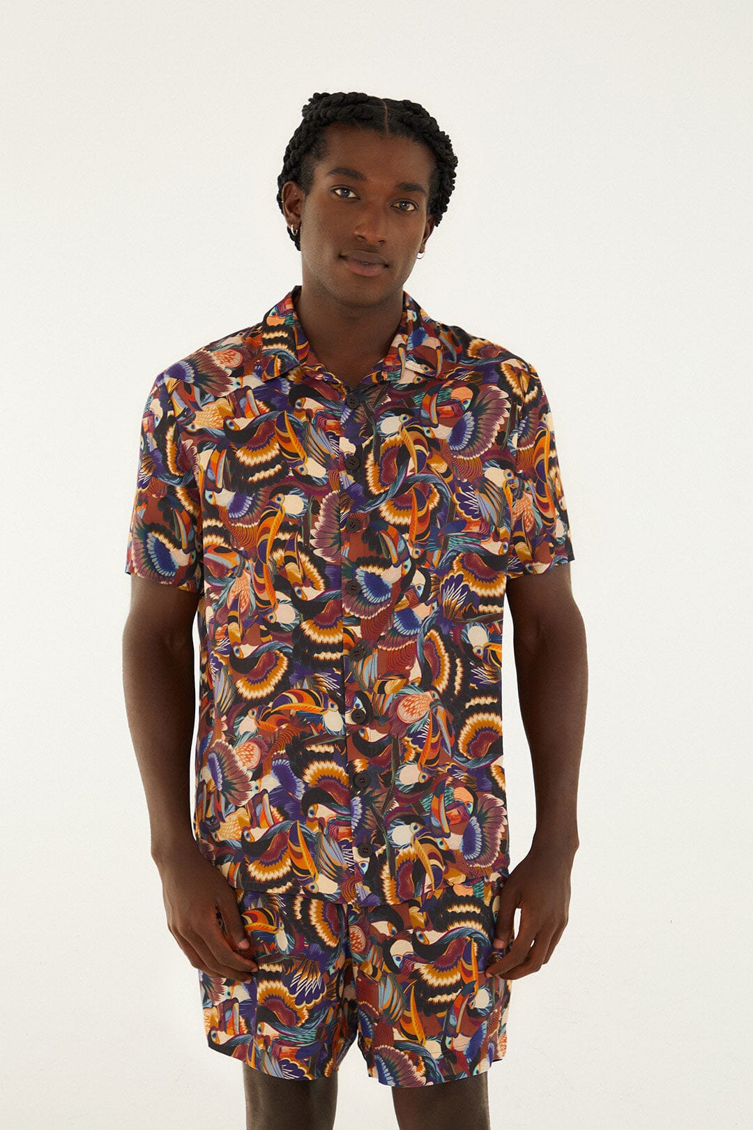 FARM Rio Multicolor Flying Toucans Lenzing� Ecovero� Shorts | FARM Rio