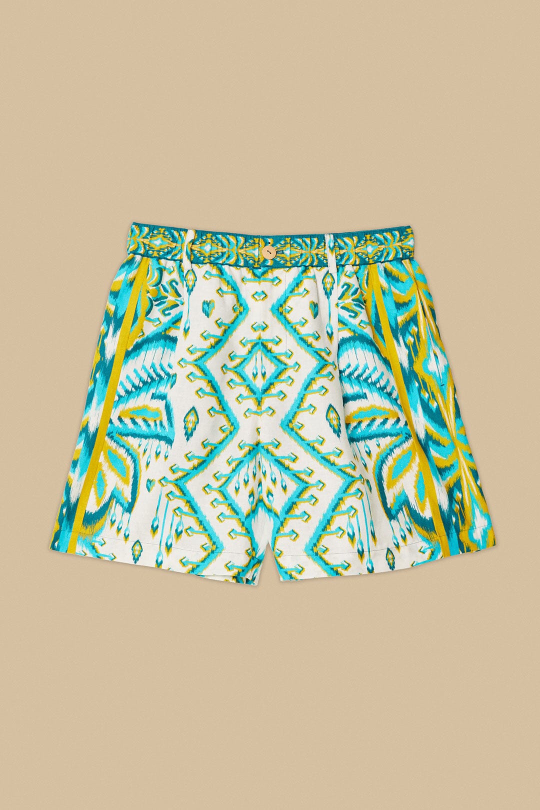 FARM Rio Sand Tropical Tapestry LENZING™ ECOVERO™ Euroflax™ Shorts