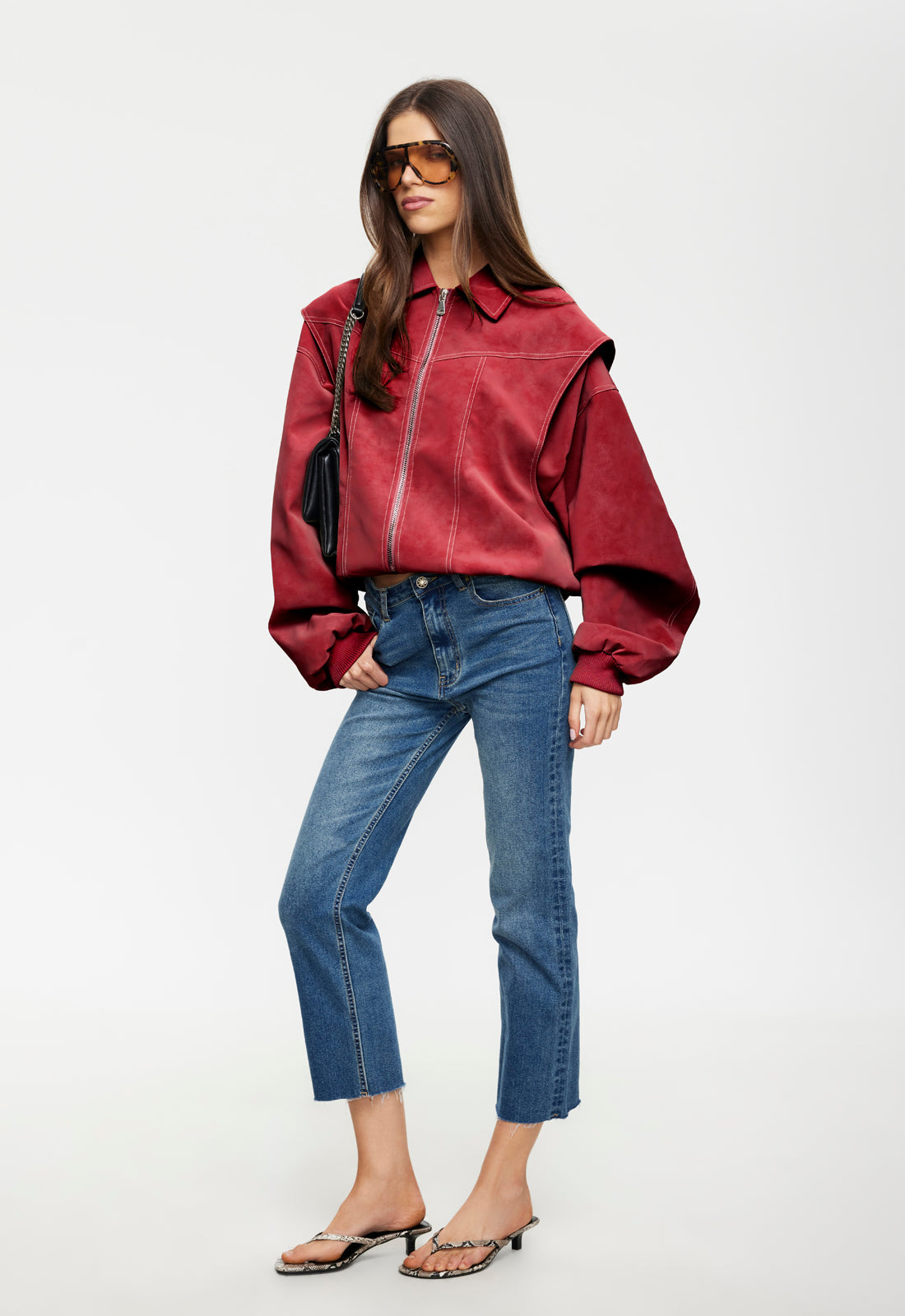 Lioness Fashion Store | VISTA BOMBER - CRIMSON