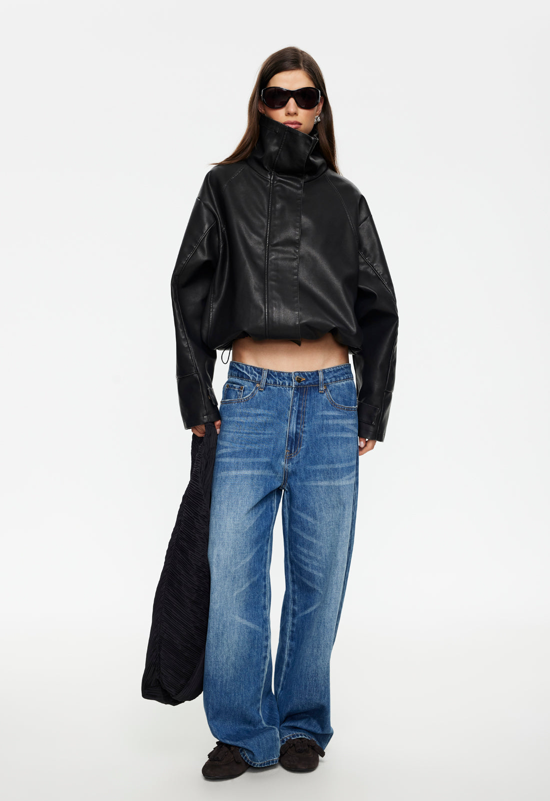 Lioness Fashion Online Shop | Shoreline Funnel - Noir