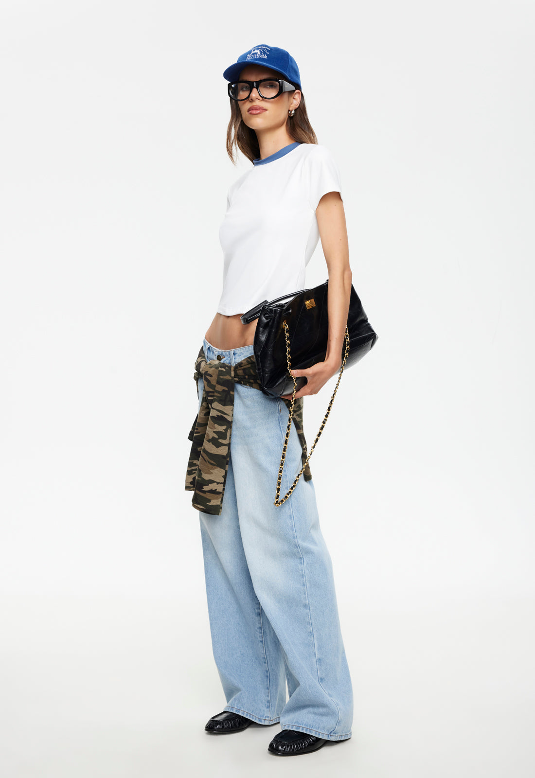 Lioness Fashion Near Me | Top Model Jean - Light Denim