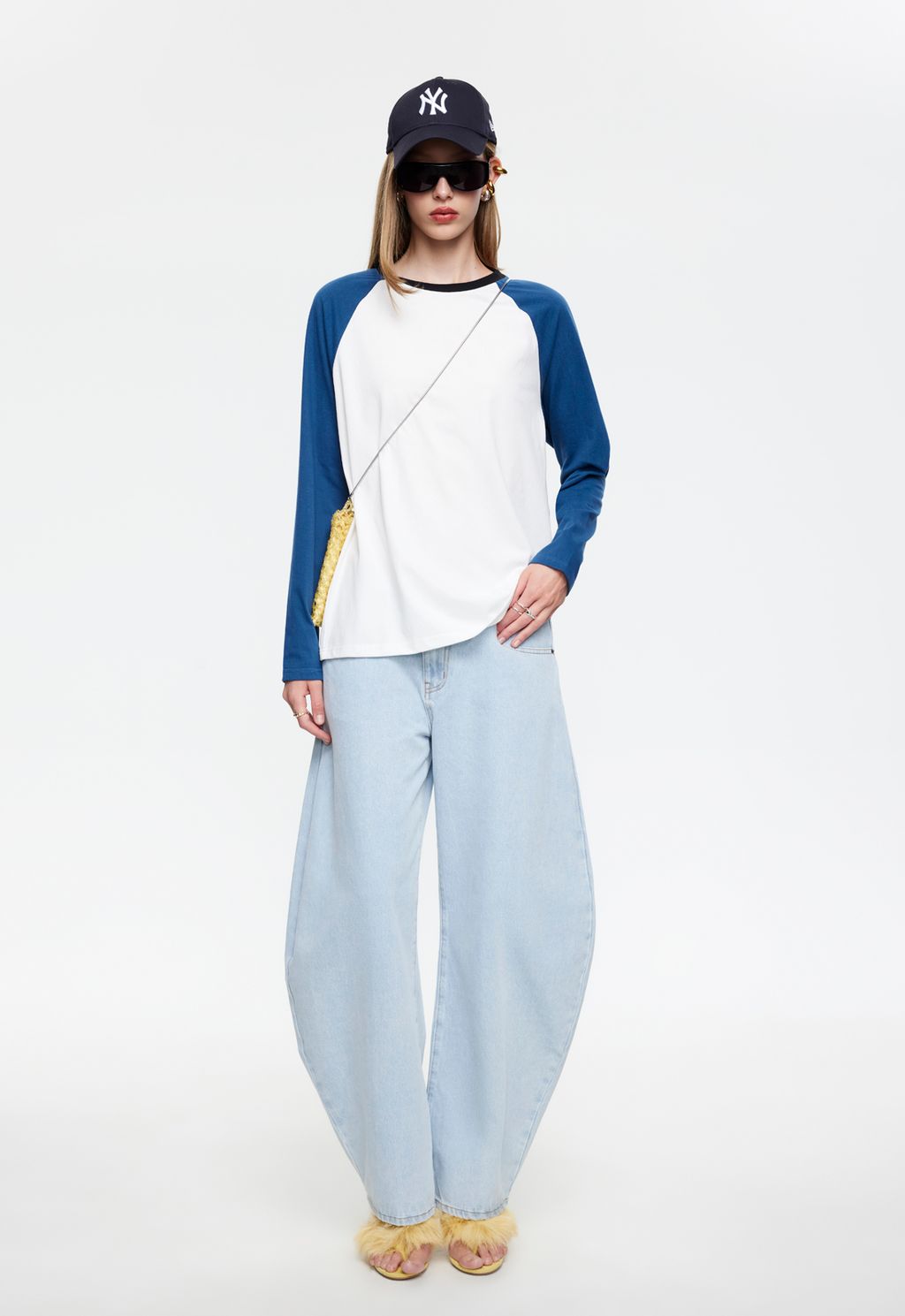 Lioness Fashion Near Me | HORSESHOE JEAN - LIGHT DENIM