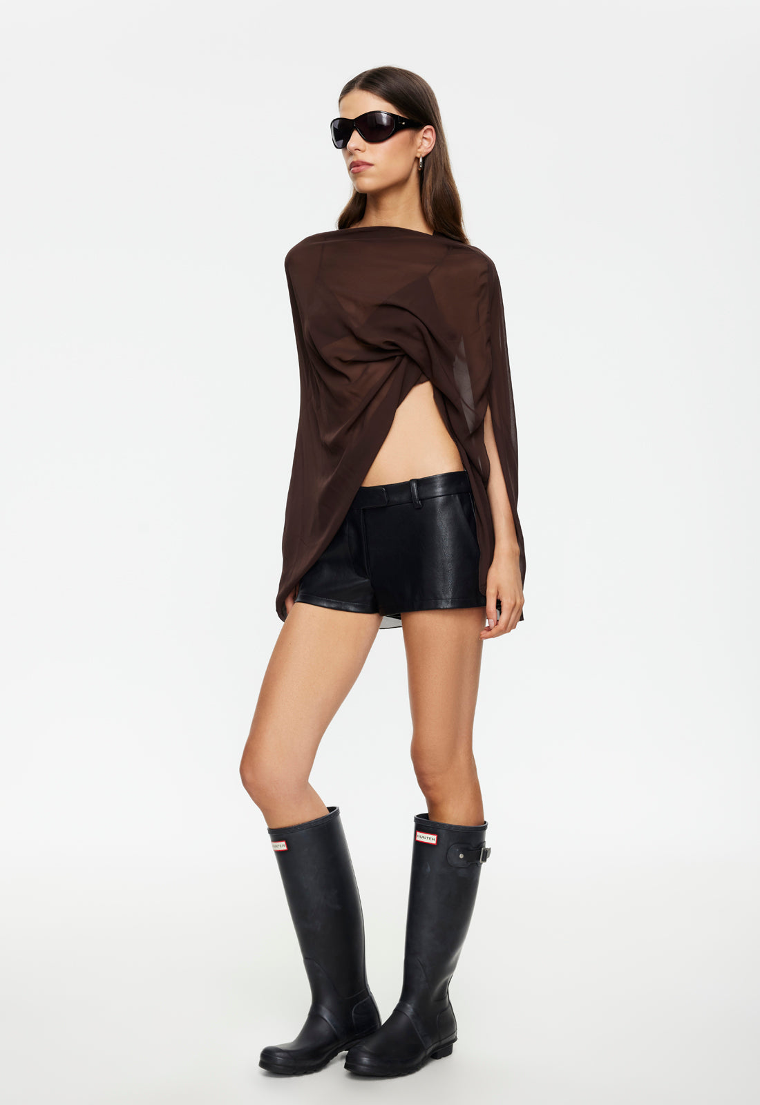 Lioness Fashion Near Me | AURA PONCHO - CHOCOLATE