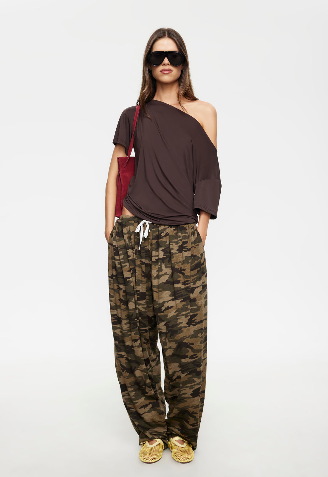 Lioness Fashion Online | WILDLANDS TEE - CHOCOLATE