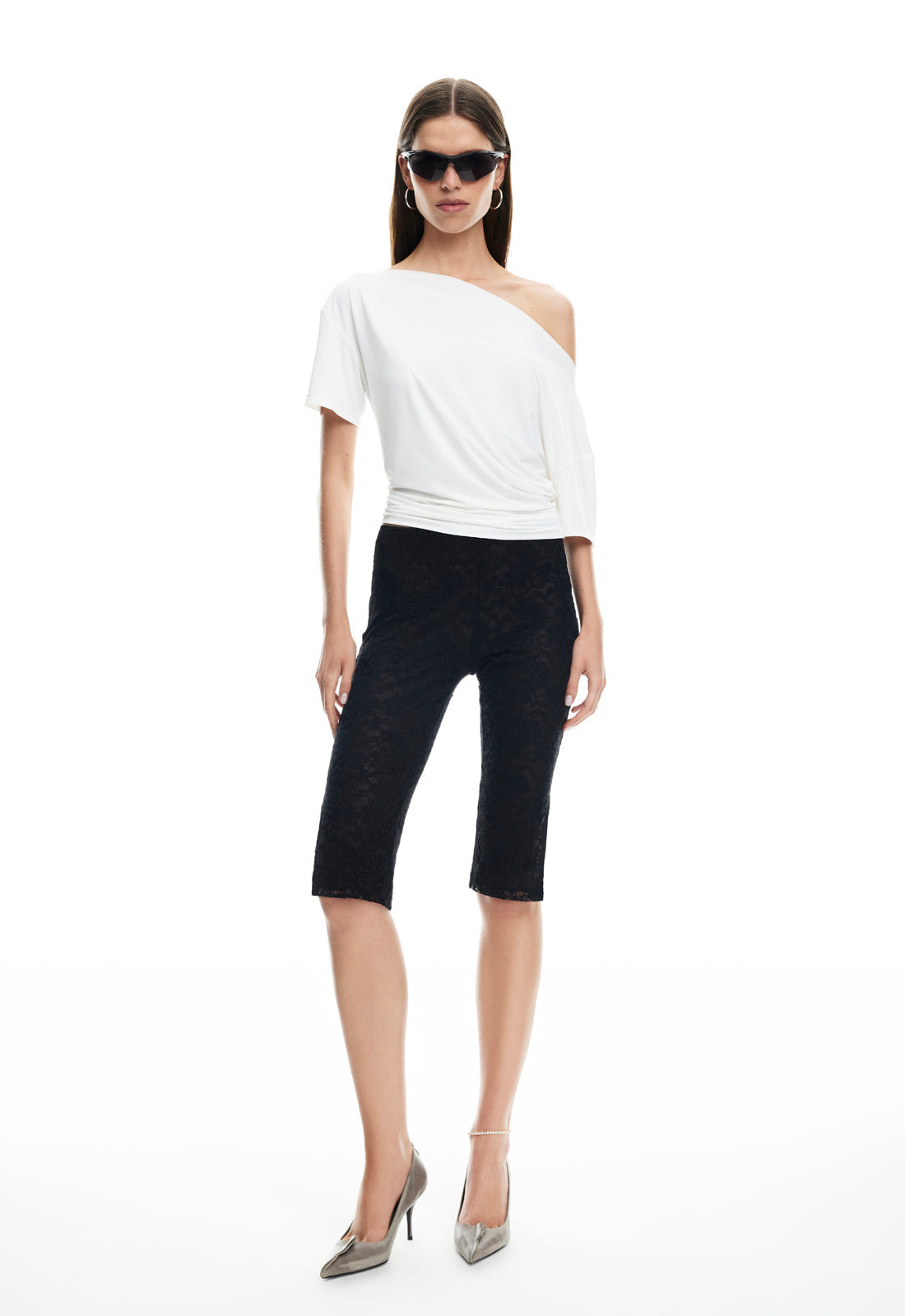 Lioness Fashion Online | BABYDOLL CAPRI - NOIR